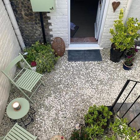 Neptune'S Nook, 克罗默 外观 照片